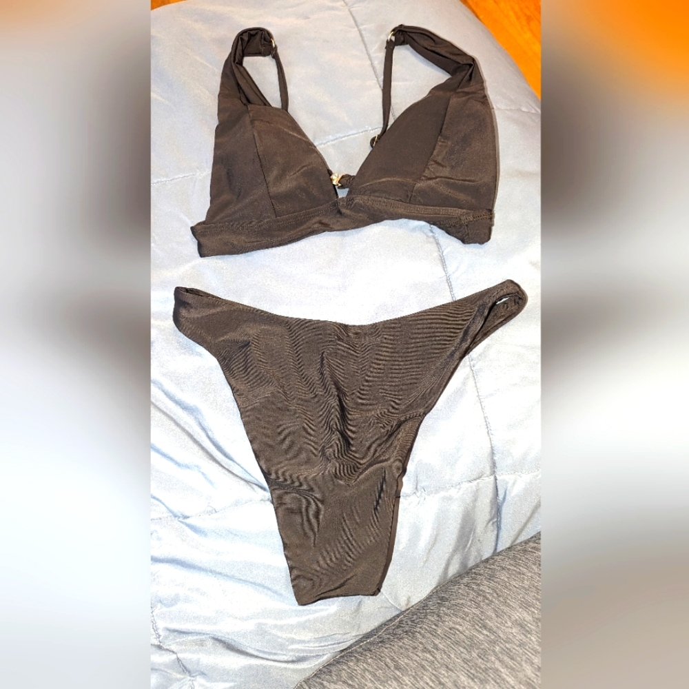 Hatant bikini Set in Black